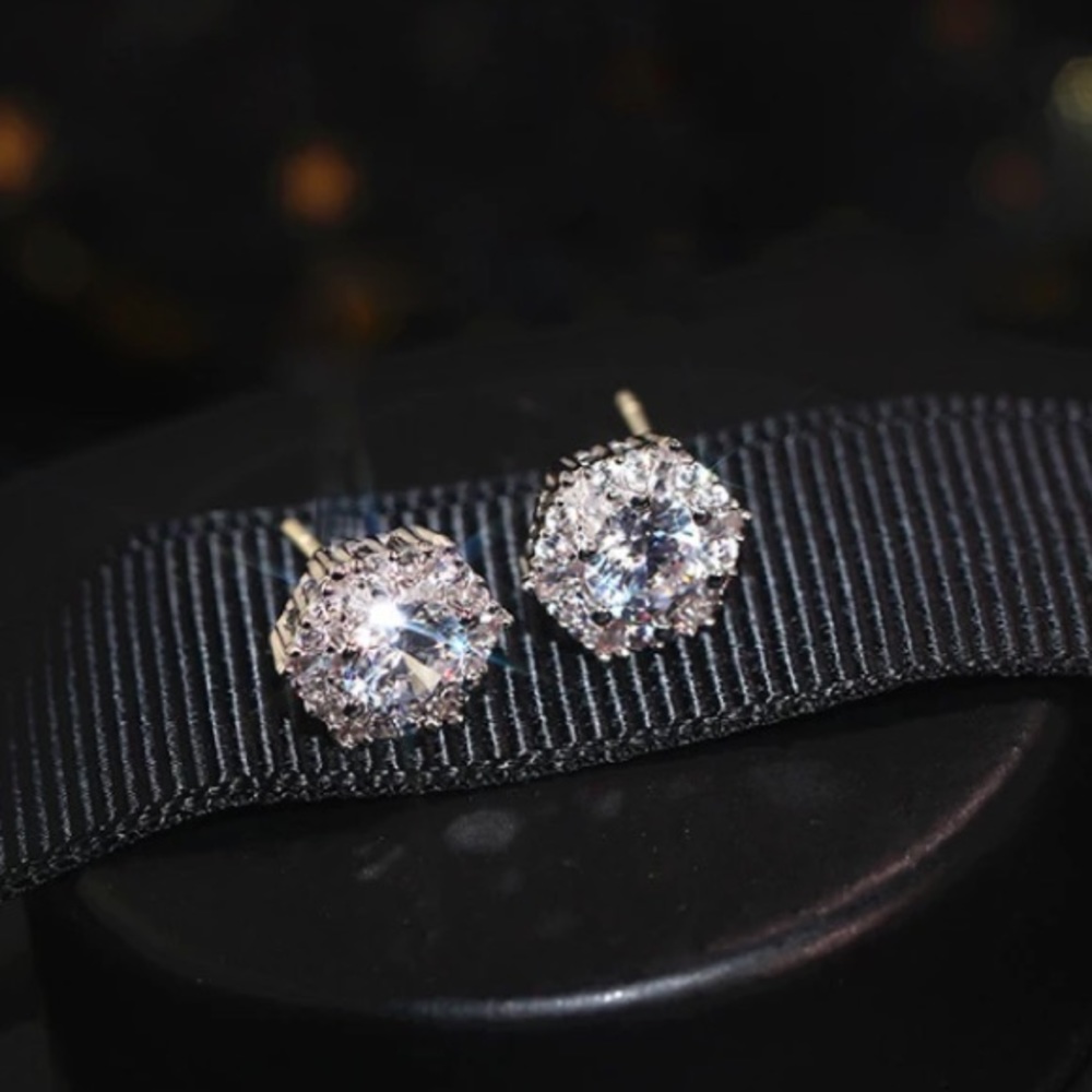 White Round Diamond Hexagon Halo Stud Earrings - Picture 4 of 6